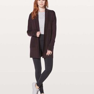 Lululemon Sit In Lotus Wrap II - Black Cherry - Size 8